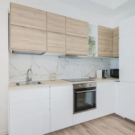 Easylife - Golden Apartment *